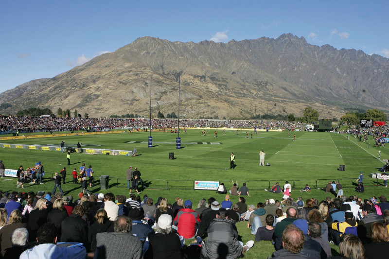 highlanders pre season game queenstown